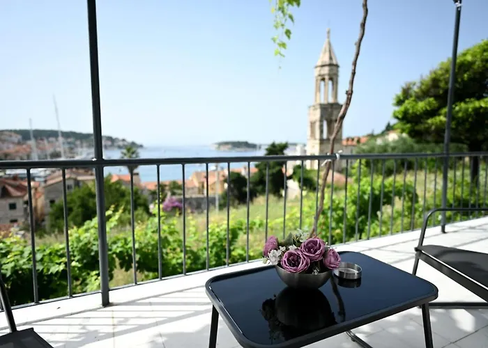 度假居 House La Vista Hvar